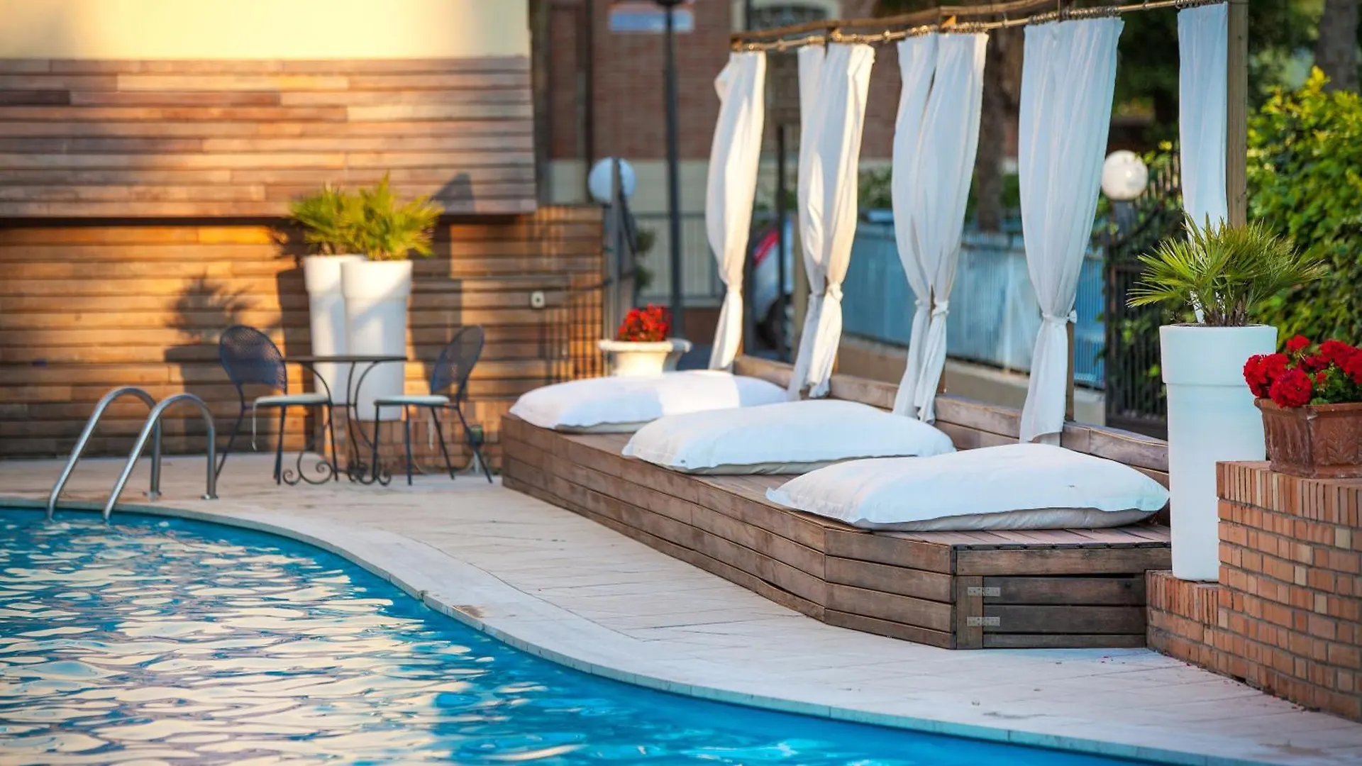 **** Hotel Villa Adriatica Ambienthotels Rimini Italië