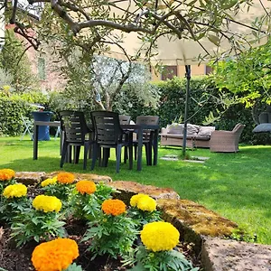 Halloween House A House Private Garden Amorino Appartement