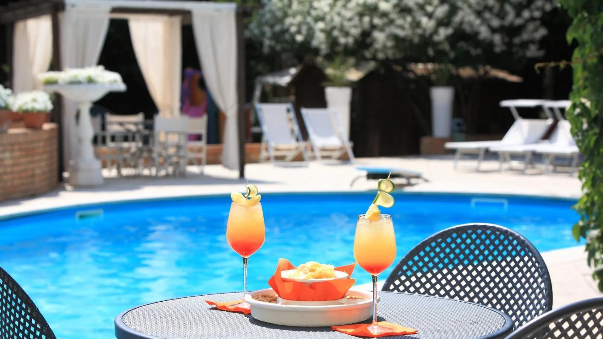 Villa Adriatica Ambienthotels Rimini 4*,